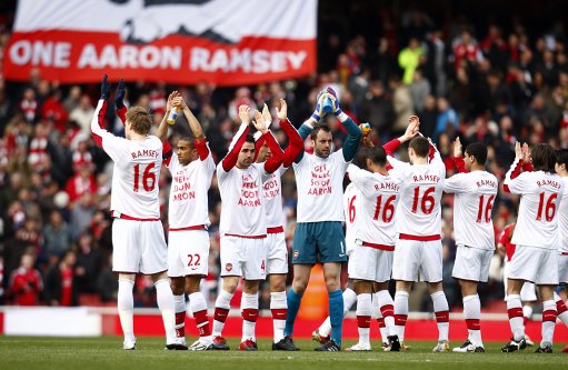 安帅谈维尼修斯国家德比不满被换下：我跟他说他犯了一个错误（安切洛蒂谈维尼修斯国家德比被换后不满：我告诉他犯了错）