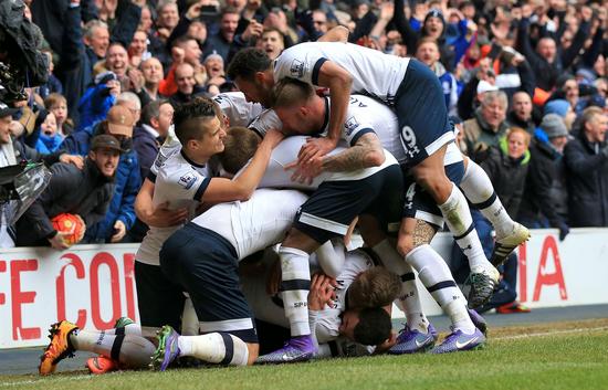 库里至少再缺席3场！科尔表示期待他能在与森林狼的比赛回归（科尔：库里至少还将缺席3场，争取战森林狼时复出）