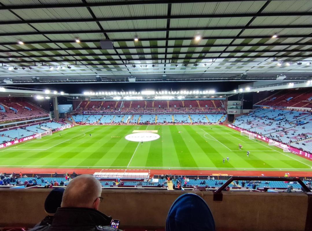 很意外！2025赛季中超获利和吃亏榜单出炉，这支球队竟然吃亏最多（出人意料！2025赛季中超盈利与亏损榜发布，这支球队成最大亏损方）