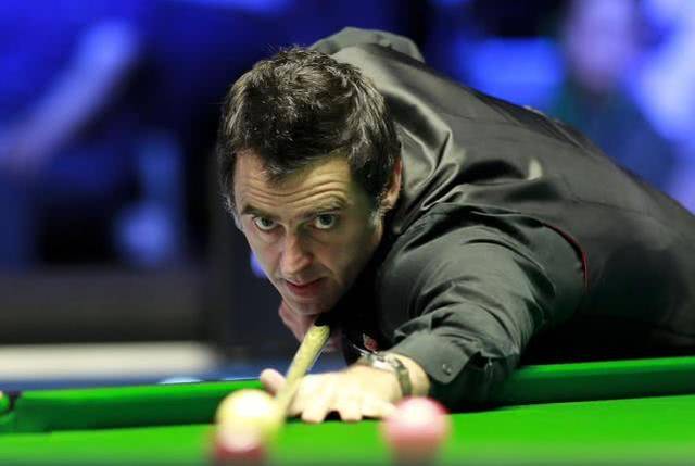 在欧冠小组 在欧冠小组