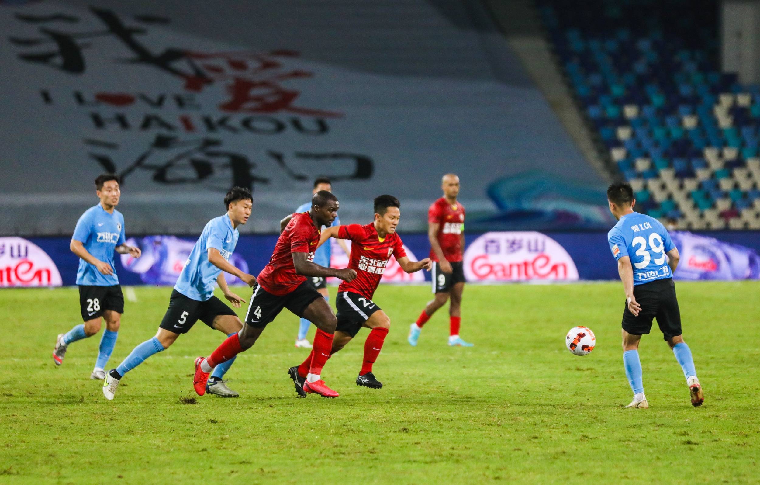 他使用独特 他使用独特